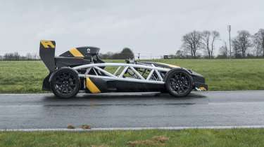 Ariel Atom 4R and Caterham Seven ‘evo25’